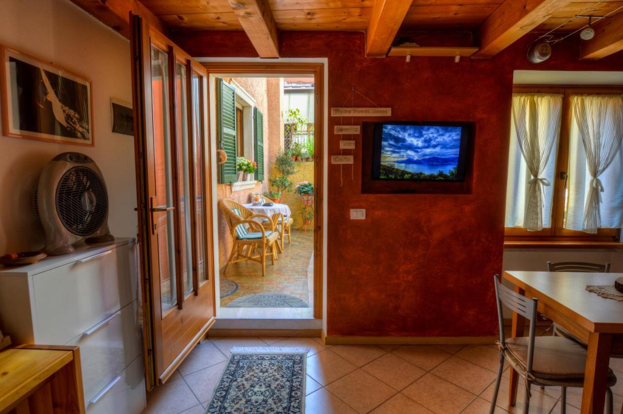 Casetta Alla Corte Apartment Castelletto Di Brenzone